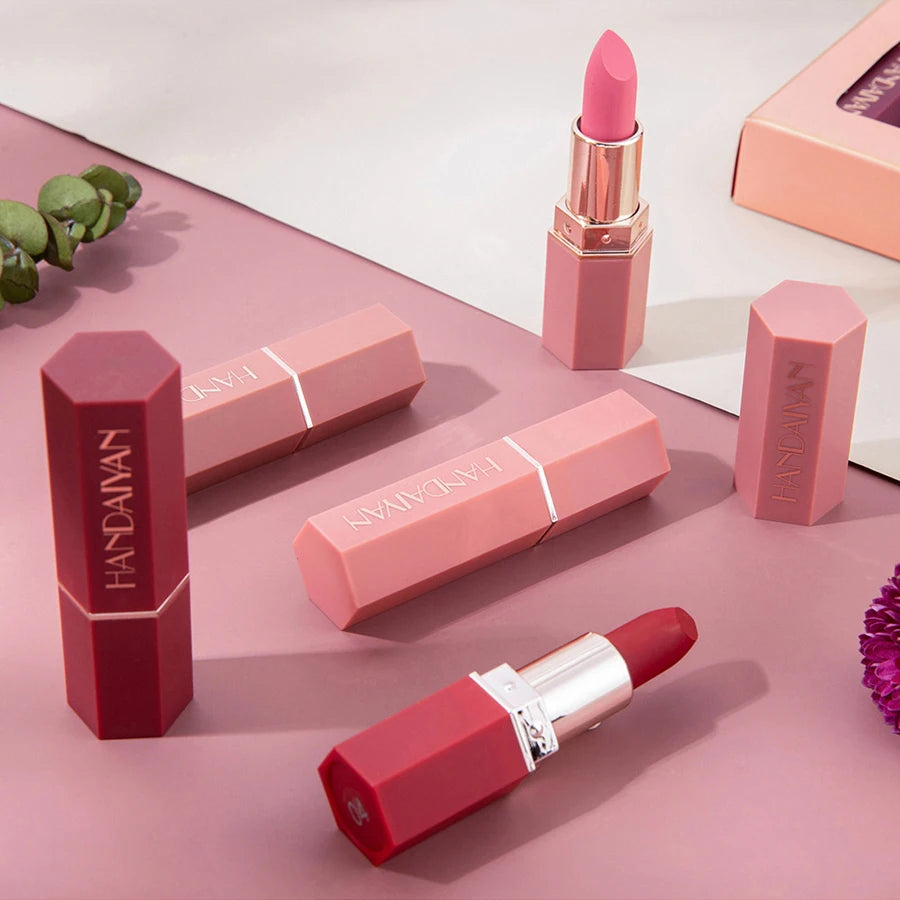 6Pcs Velvet Matte Lipstick Kit Lips Makeup Nude Waterproof Lip Stick Makeup Cosmetics Foggy Matte Tint Lip Balm Cream Pigment