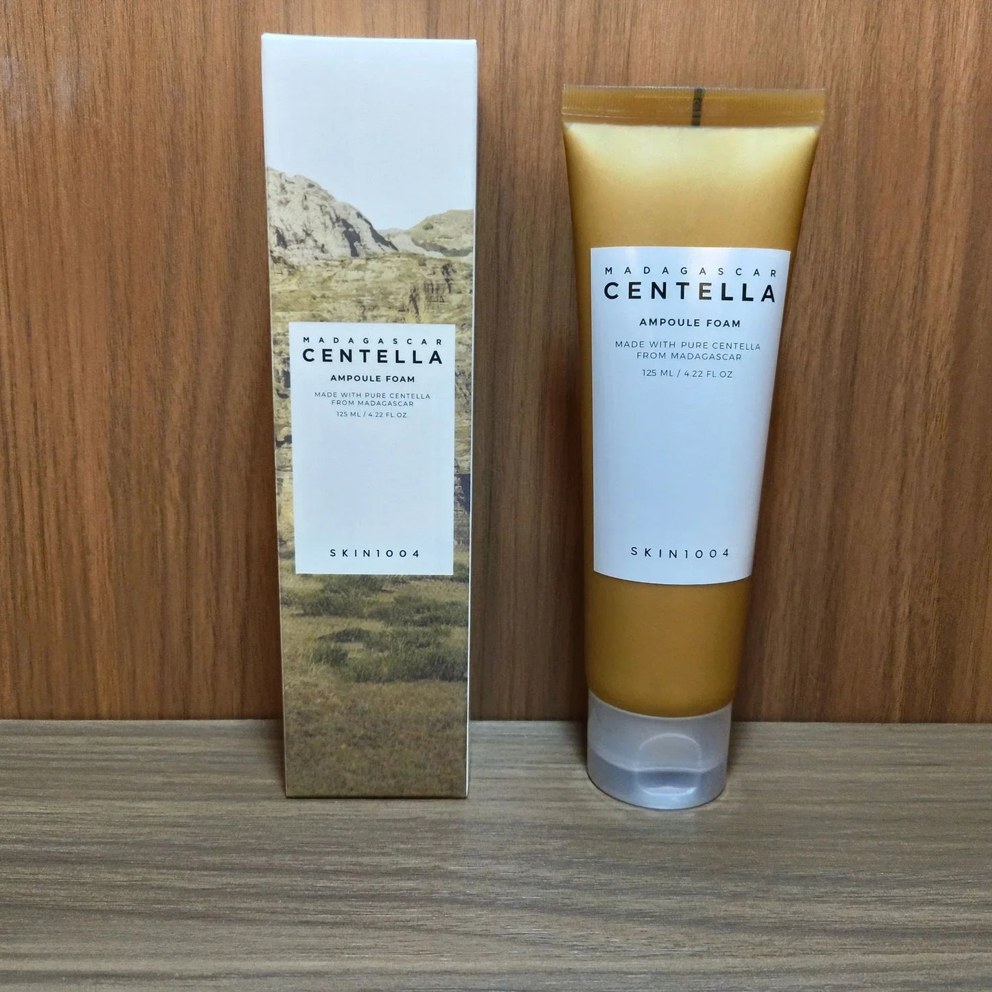 Skin1004 Centella Asiatica Essence Liquid Hydrating and Moisturizing Repair and Relieve Acne